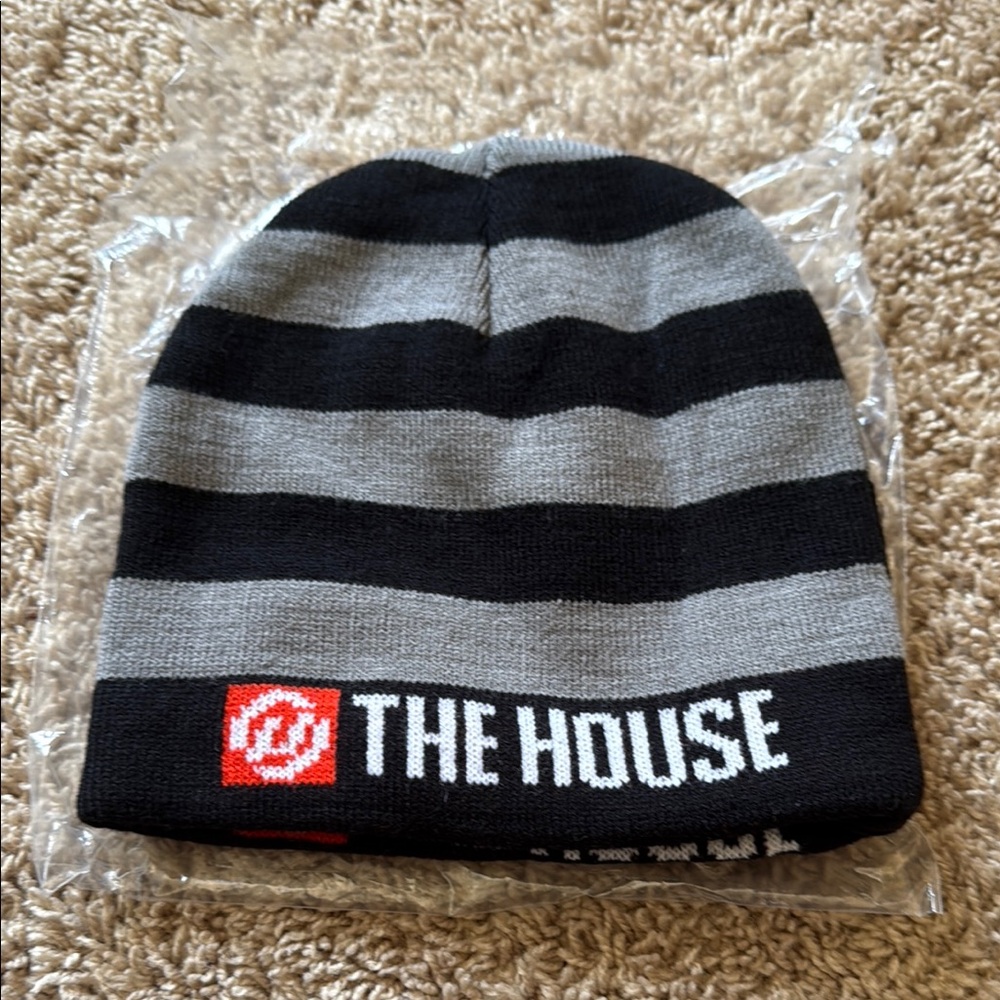 House Stripe Men's Beanie NWOT